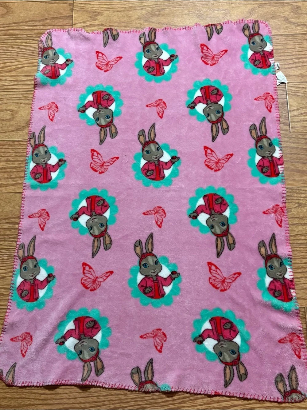 Nickelodeon RARE Peter Rabbit Lily Bobtail Pink Fleece Kids Throw Blanket